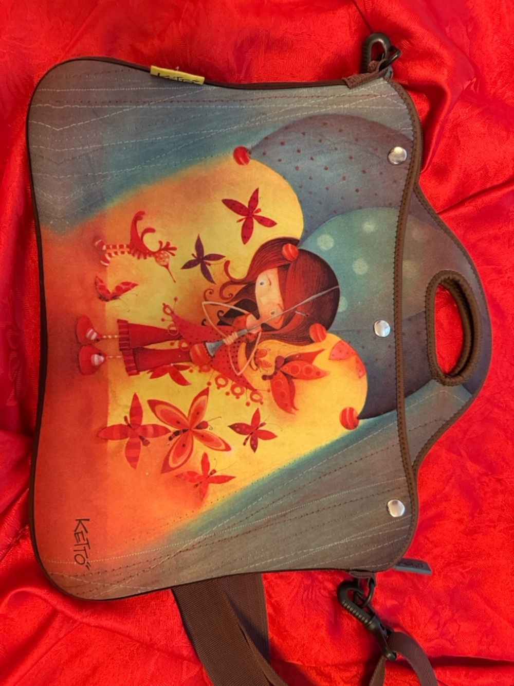 Ketto Neoprene Tote with Red Accent